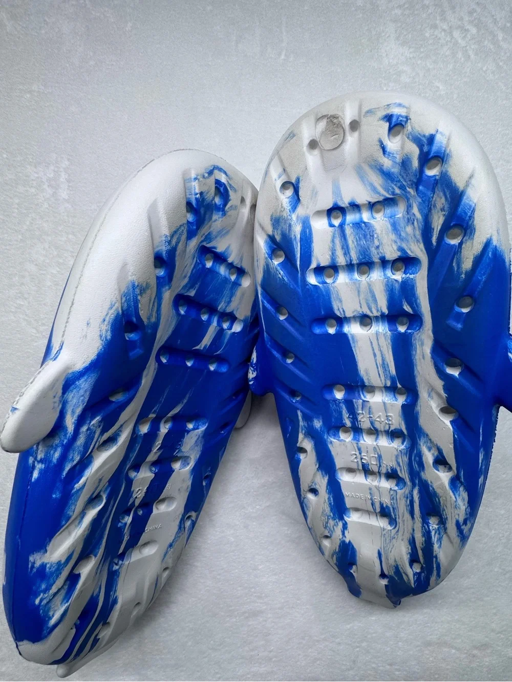 Blue & White Shark Slides Size 7/8 Novelty Shark Pool Beach Sandals